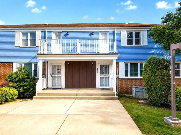 6861 Cloverdale Boulevard #108, Bayside, NY 11364