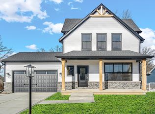 311 Holst Ln, Valparaiso, IN 46385