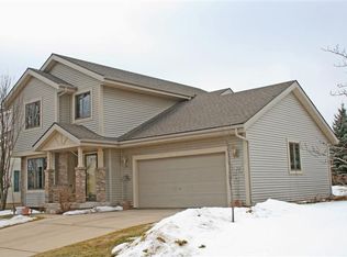 2987 Edenberry St, Fitchburg, WI 53711