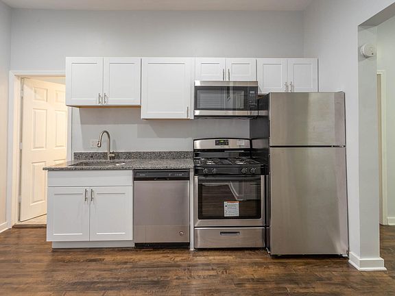 2nd image of 1740 W North Ave APT 2R