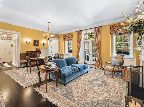 34 W 74th St Unit 1, New York, NY 10023