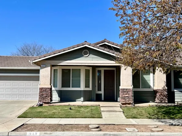 717 S Apple Ave, Reedley, CA 93654