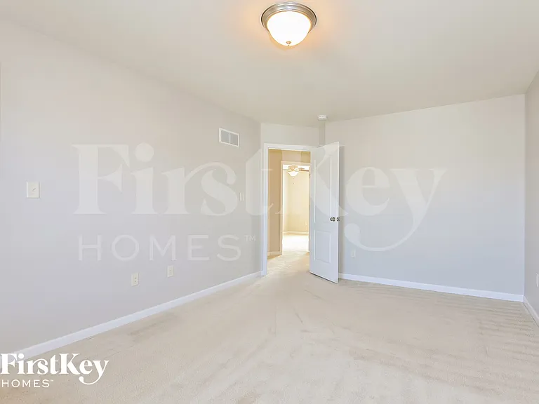 230 Cimarron Ridge Xing — Photo 7