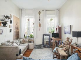 401 S 22nd St, Philadelphia, PA