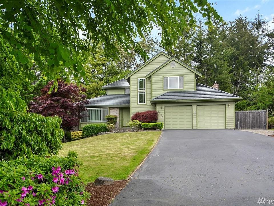 1st image of 1557 NW Red Oaks Ct