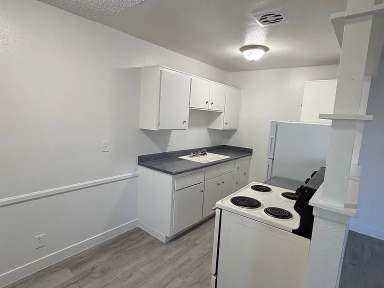 209 Orland St #1 — Photo 8