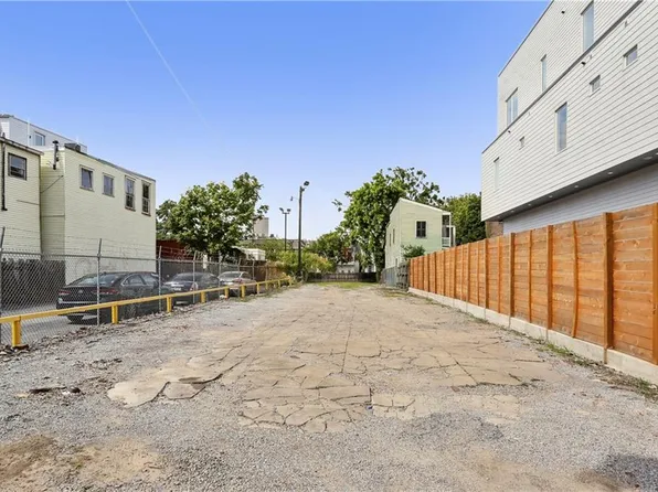 1537 Polymnia St, New Orleans, LA 70130