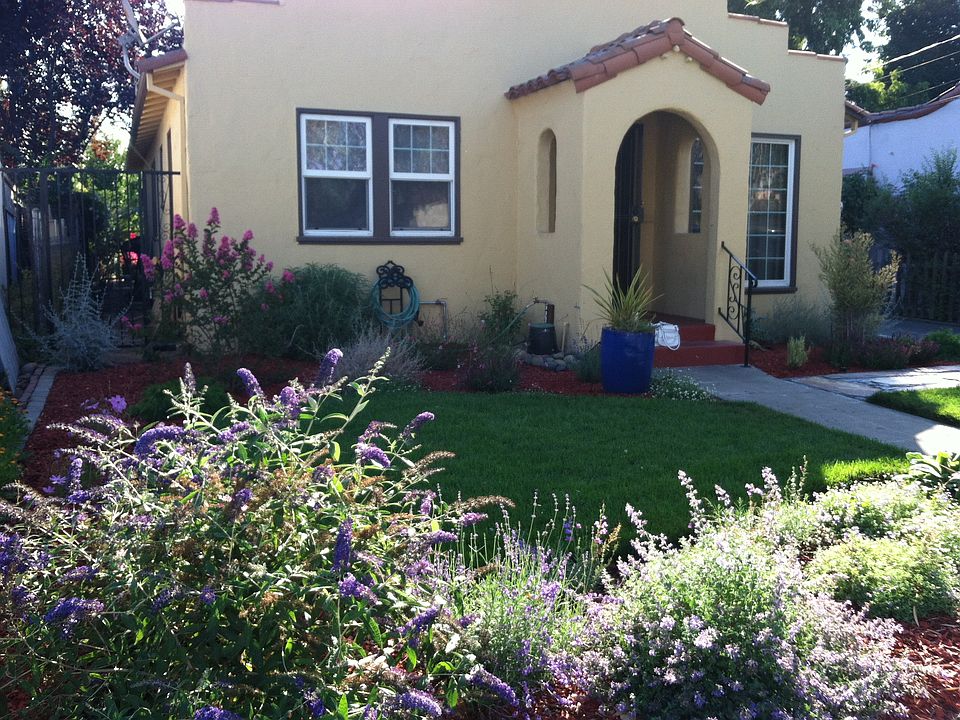2nd image of 684 N 16th St