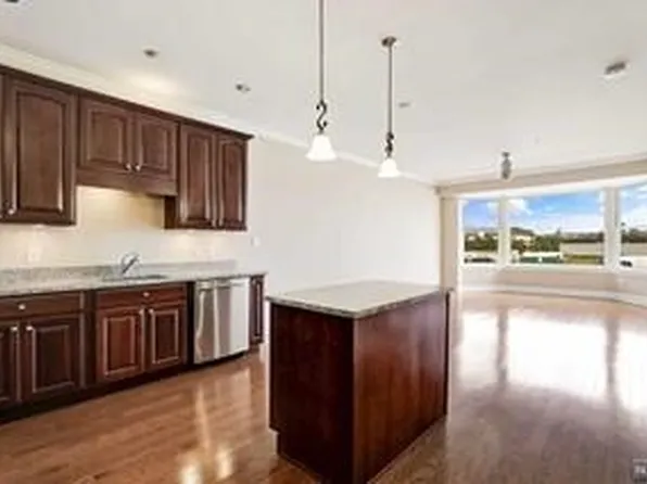 20 Avenue At Port Imperial APT 232, West New York, NJ 07093