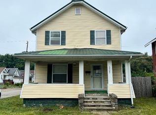 3302 3rd Ave, Huntington, WV 25702