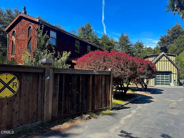 10360 Gary Ln, Mendocino, CA 95460