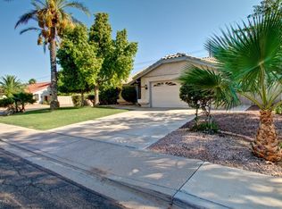 5263 E Greenway Cir, Mesa, AZ 85205