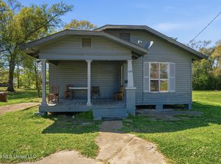 1005 Summit St, McComb, MS 39648