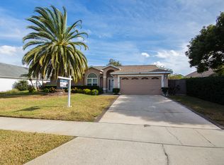 925 Old Barn Rd, Orlando, FL 32825