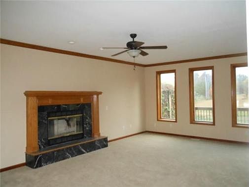 2nd image of 15715 Glenwood Dr