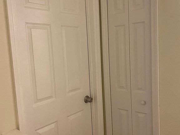 4th image of 5411 Fairwood Way #302
