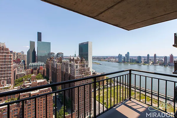 Rented by Mirador Real Estate | media 35