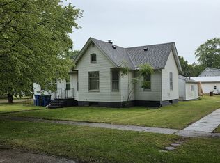 102 N Central Ave, Ladd, IL 61329