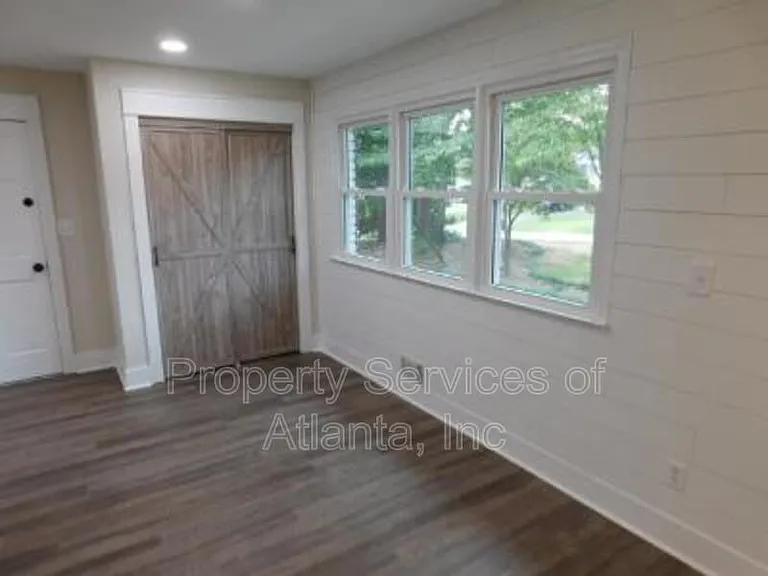 2980 Prince Howard Dr — Photo 6