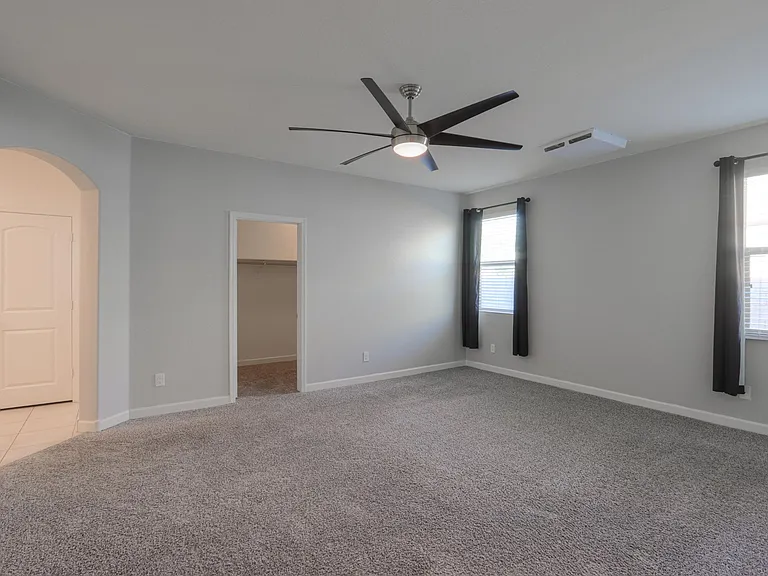 752 W Silver Reef Dr — Photo 18