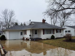 856 W Franklin St, Berne, IN 46711