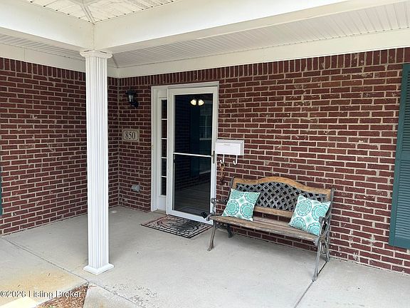 4th image of 850 Garden Pointe Dr