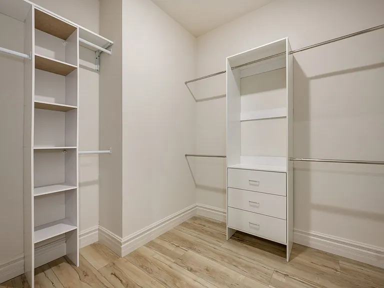 1710 W Belmont Ave #102 — Photo 11