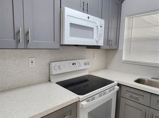 2466 Lincoln St #2, Hollywood, FL 33020