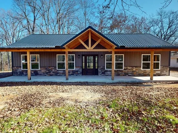 1490 Highway 100, Centerville, TN 37033