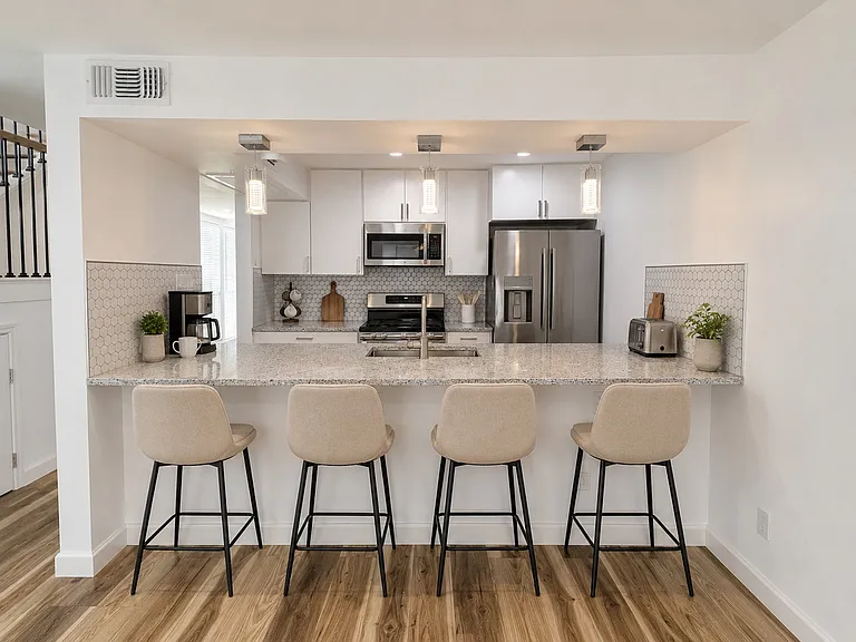 7155 Fair Oaks Ave #22 — Photo 6