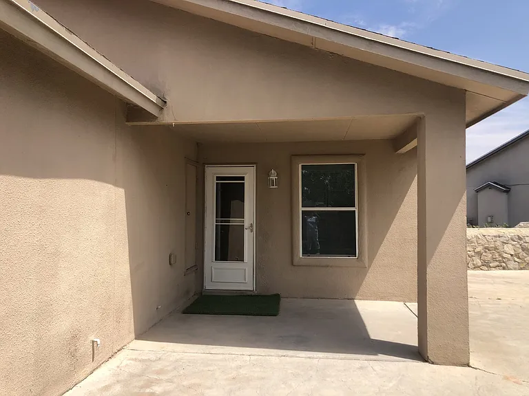 6216 Lovebird Ln — Photo 34