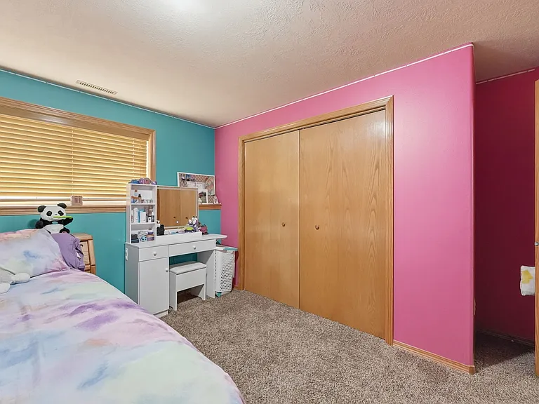 5904 S Mandy Cir — Photo 25