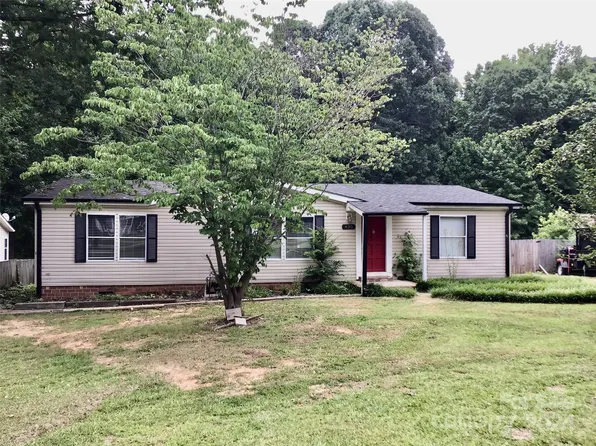 435 Freedom Dr, Salisbury, NC 28147