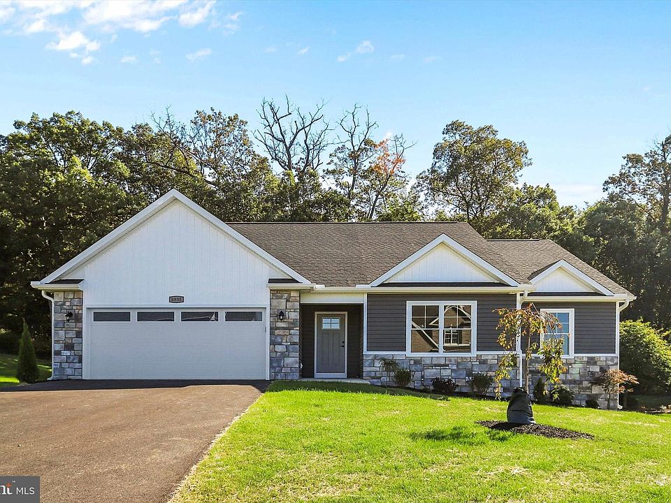 6935 Saint Annes Dr, Fayetteville, PA 17222 Zillow
