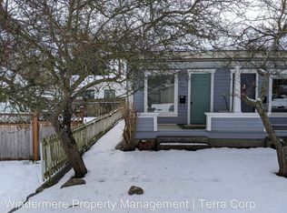 1117 1/2 16th St, Anacortes, WA 98221
