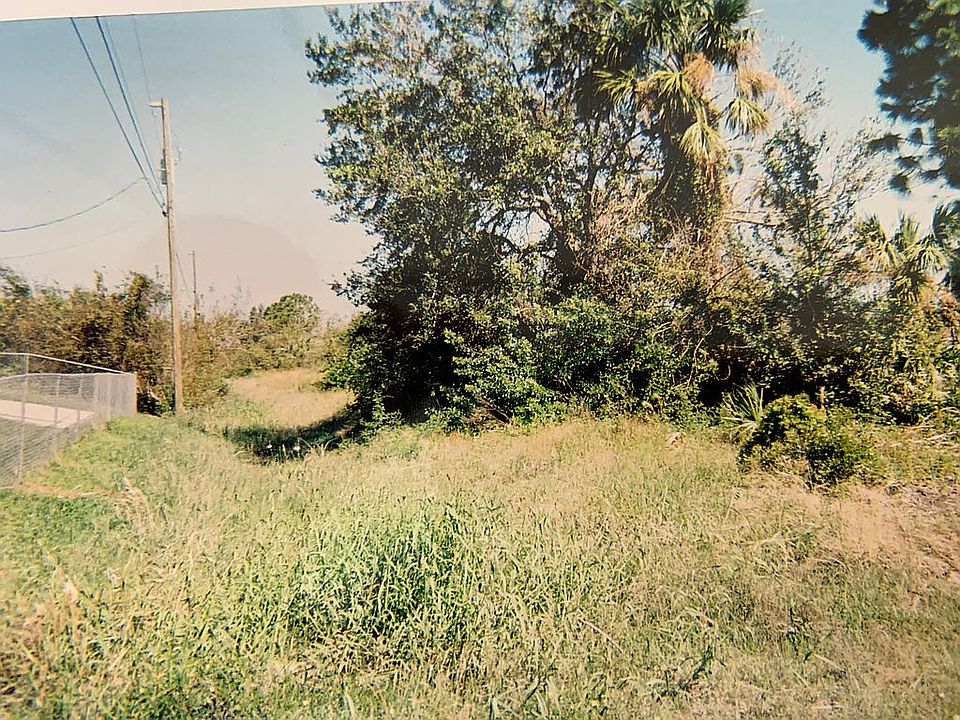 2nd image of 8825 W 98th Ave