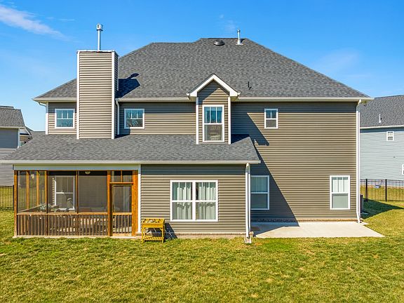 5th image of 8403 Creek Valley Ln