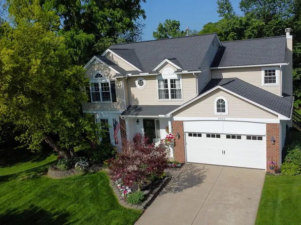 3094 Waldon Park Dr, Orion, MI 48359