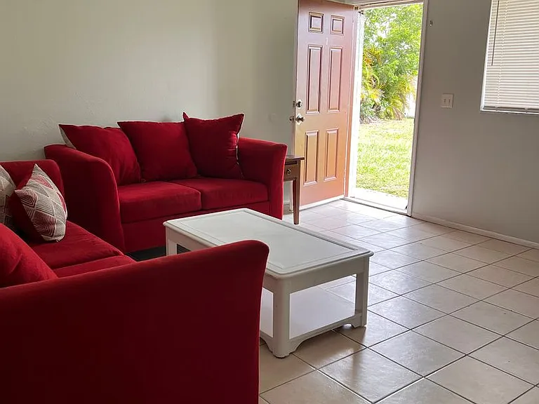 1517-21 SW Santa Barbara Pl — Photo 14