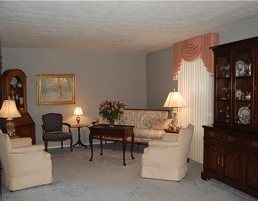 2nd image of 3264 Windstream Dr