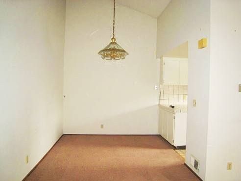 4th image of 10871 Northoak Sq