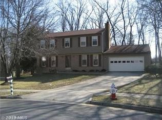 701 Jenny Ann Ct, Herndon, VA 20170