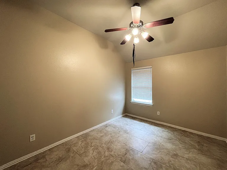 1517 Pelican Dr — Photo 11