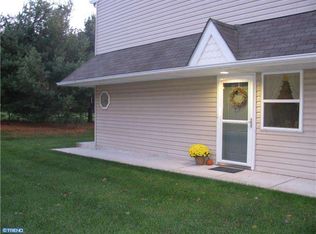 303 Horseshoe Dr #303, Royersford, PA 19468