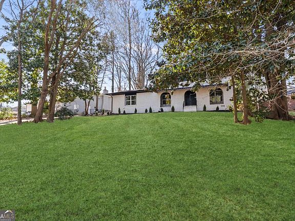 2nd image of 2219 Riverbrook Rd