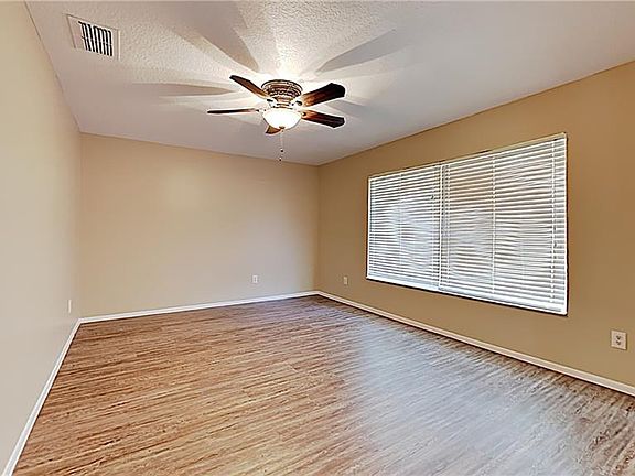 3rd image of 4707 Lake Sharp Dr