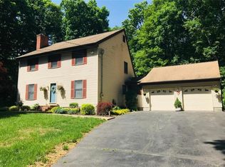 463 Watertown Rd, Middlebury, CT 06762