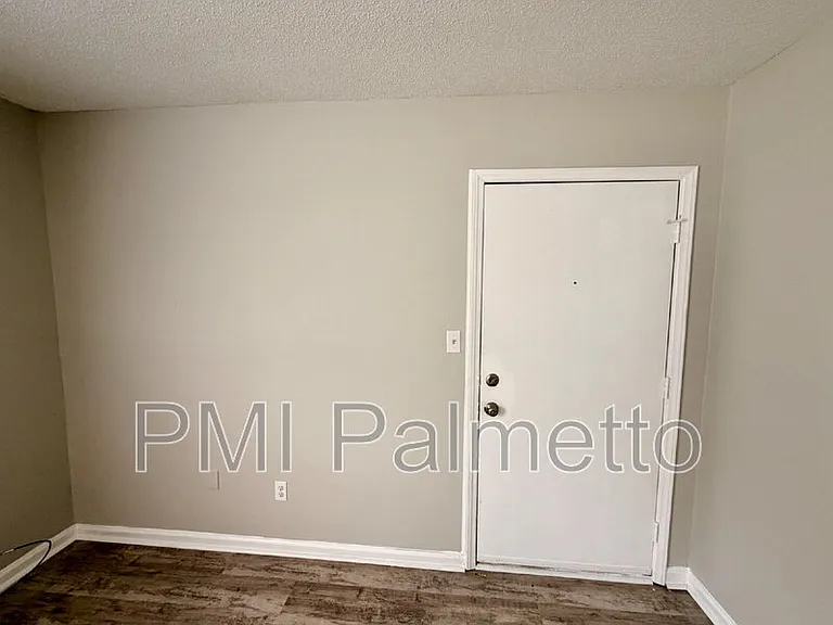 1908 Tall Pines Cir #2 — Photo 3