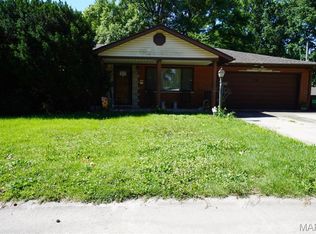 2504 Angela Dr, Granite City, IL 62040