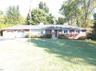 325 Fernbank Rd, Zanesville, OH 43701